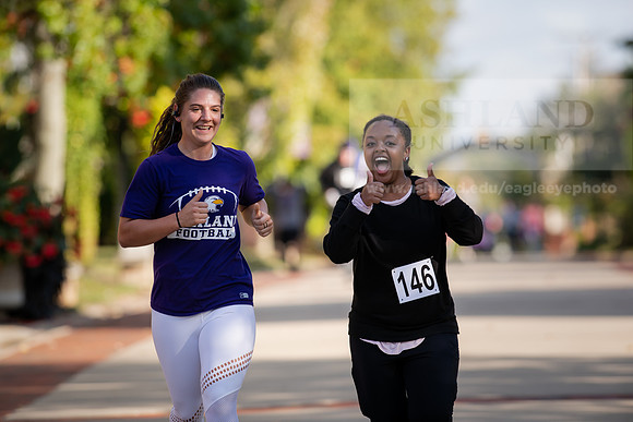 Homecoming5kFunRunWalk1019ALW_4391