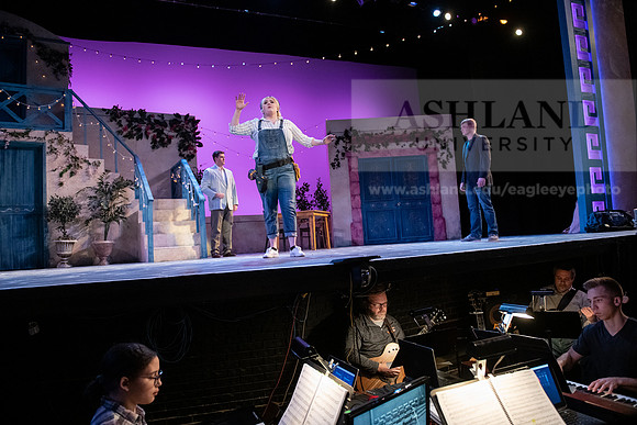 TheatreMammaMia0220ALW_1945