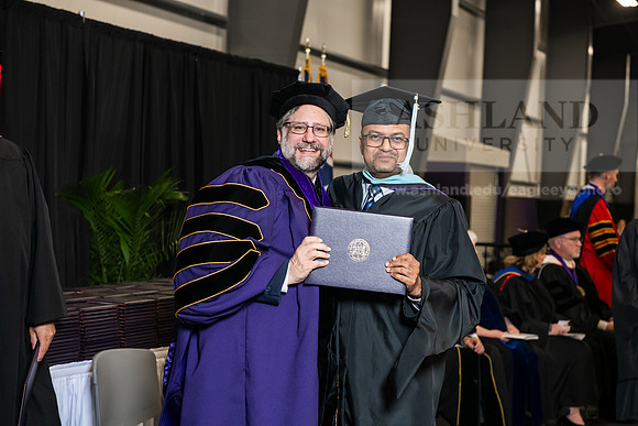 079SpGradMasterEducation0525AWB_3034