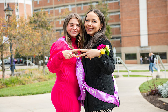 HomecomingCourt1023AWB_7072