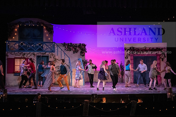 TheatreMammaMia0220ALW_2416