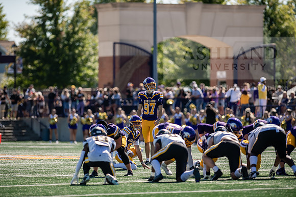 HOCOAUvOHDomFootballGame1024AWB_0590