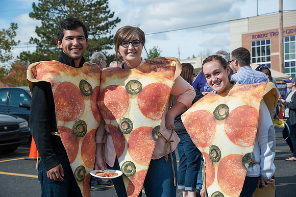 Homecoming-Pizza Pizza