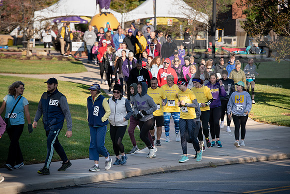 Homecoming5kFunRunWalk1019ALW_4039