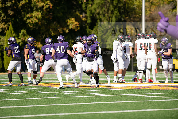 AUvDavenportFtball1019ALW_6374