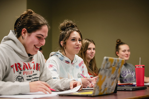 AccountingIndividualTaxClass0324AWB_4583