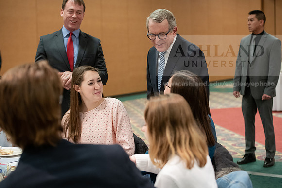 AsbrookGovMikeDeWine0120ALW_8723