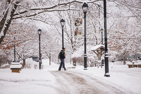 WinterCampusLife0123ALW_3714