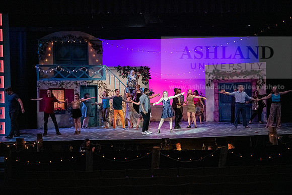 TheatreMammaMia0220ALW_2408