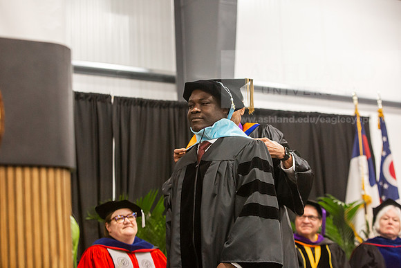 009SPGradDoctorEducationJH05256Q8B8517