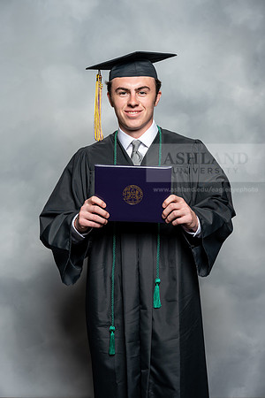 088SpGradBachelorSciBusAdmin0525AU-Graduation-2025-Andrew-1032