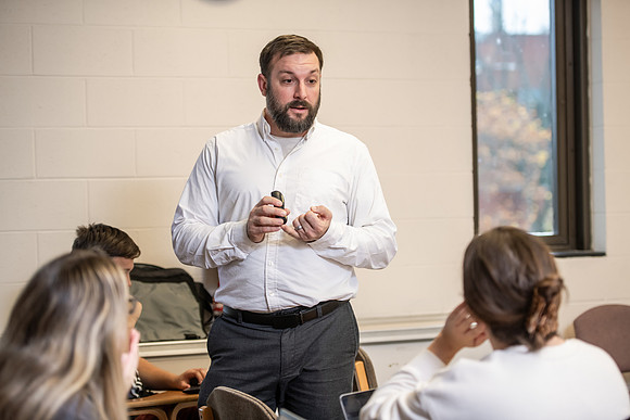 Delbert_Jeff_Communications1124AWB_0953