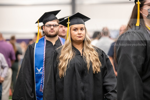 236SpGradProcessional0524AWB_8646