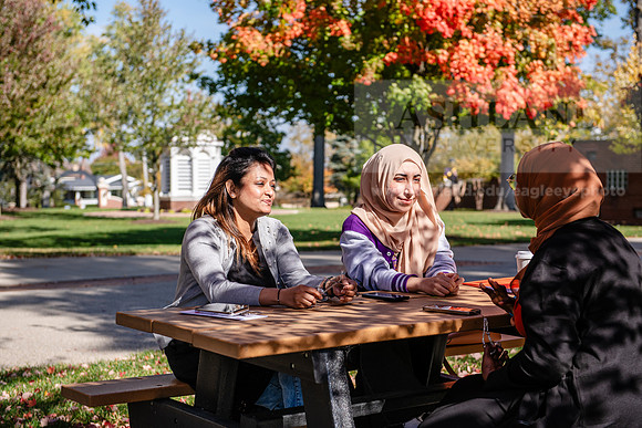 FallCampusLife1024AWB_5979