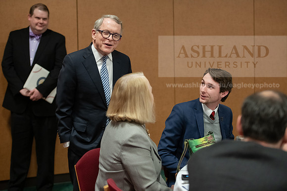 AsbrookGovMikeDeWine0120ALW_8770