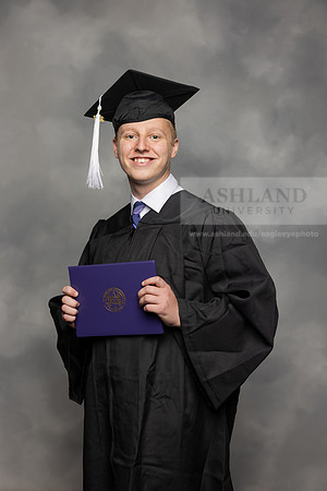 091SPGraduates0522CCP11005