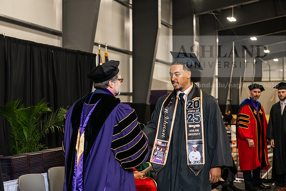 168SPGradBachelorScienceBusinessAdmin0525AWB_4317