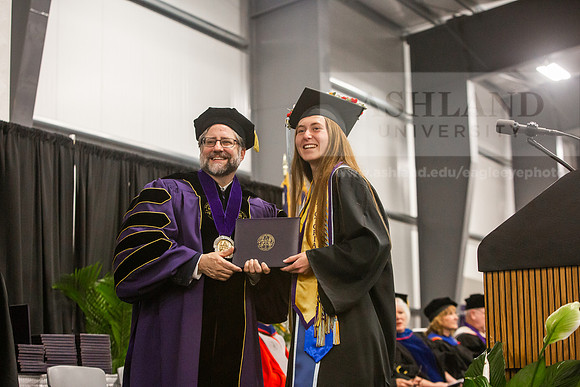 008SpGradBachelorSciEducation0525JH6Q8B9556