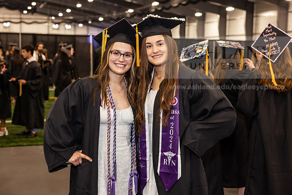 007SPGradPreCeremony0524CCP10119