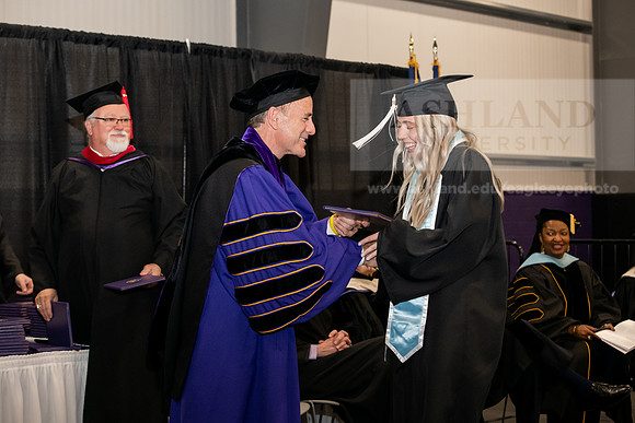 029SPGraduates0522ALW_1279