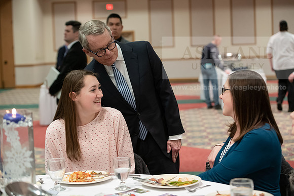 AsbrookGovMikeDeWine0120ALW_8702