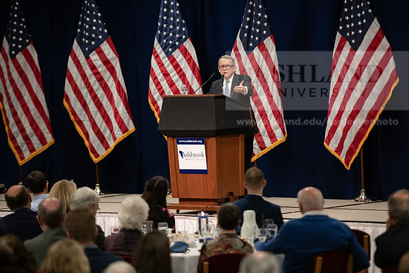AsbrookGovMikeDeWine0120ALW_9035