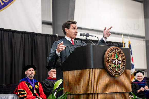 319SpGradCeremony0525AWB_2840