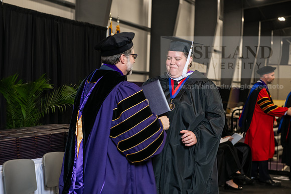 008SPGradMasterArts0525AWB_3278