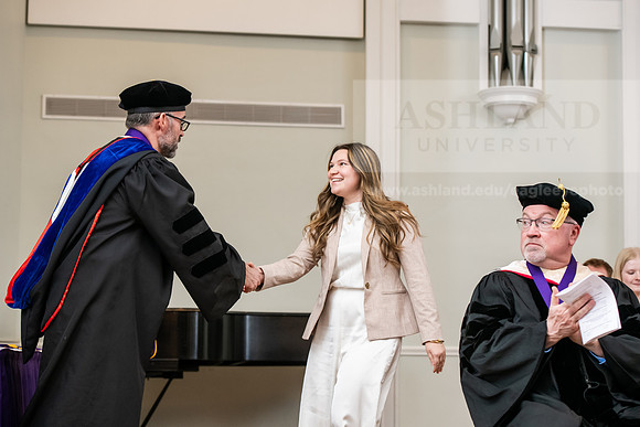 Crum_Kara0425AWB_7459