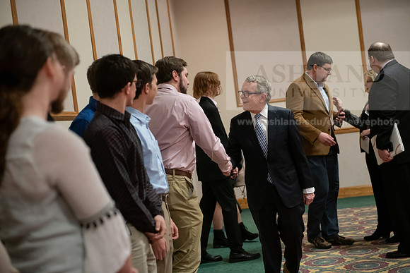 AsbrookGovMikeDeWine0120ALW_9073