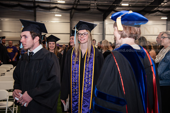 358SpGradProcessional0524TR_DSC_4976