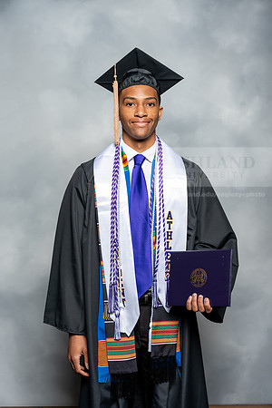 053SpGradBachelorSciBusAdmin0525AU-Graduation-2025-Andrew-1019
