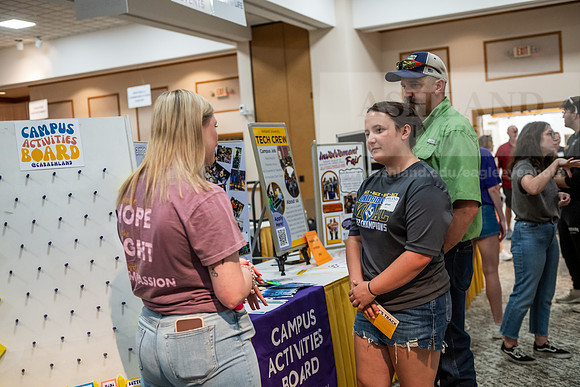 SummerOrientationNo1_0625AWB_0756