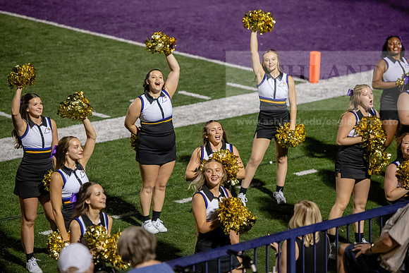 AUvIUPFootball0924AWB_3965