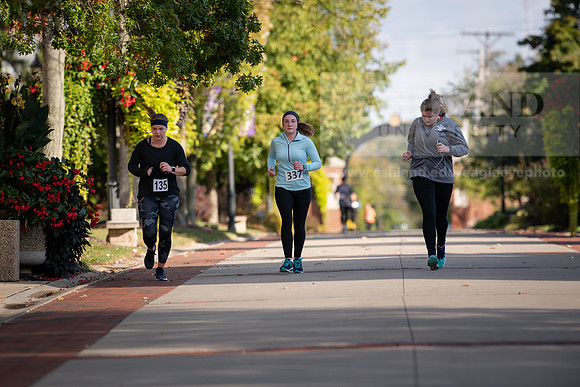 Homecoming5kFunRunWalk1019ALW_4309