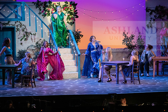 TheatreMammaMia0220ALW_2257