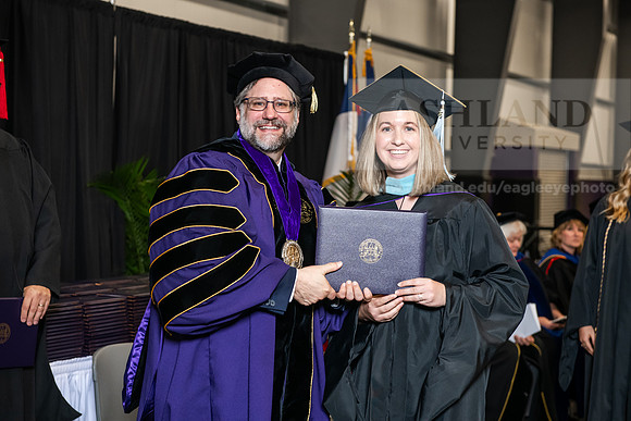 041SpGradMasterEducation0525AWB_3002