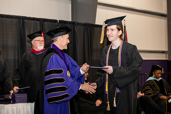 190SPGraduates0522ALW_1573