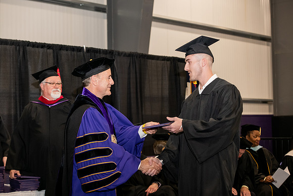 122SPGraduates0522ALW_1526