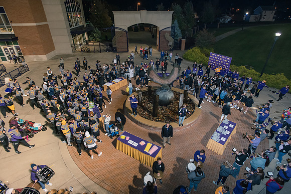 ParadeOfPurple1021ALW_6526