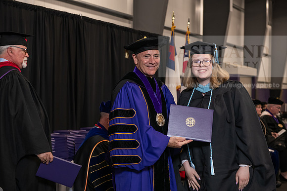 022SpGradMasterEducation0524AWB_9077