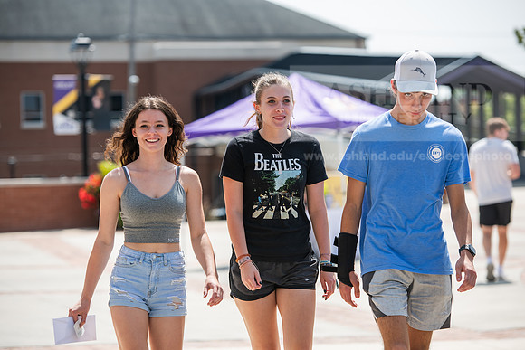 MoveInDay0824AWB_0390