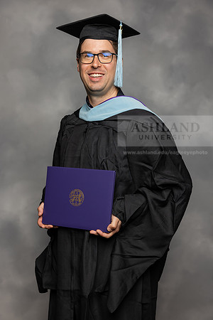 009SPGraduates0522CCP10802
