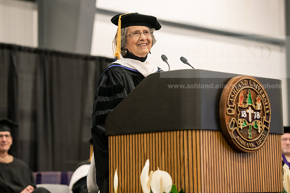 195SPGradCeremony0522ALW_0979