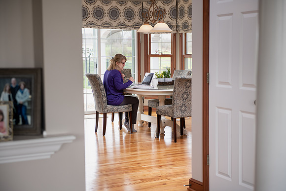 OnlineEducation0420ALW_0701