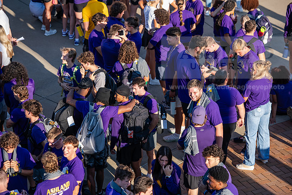 AUvIUPFootball0924AWB_3432