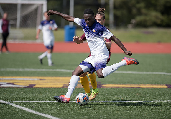 AUvsGannonSoccer0917ALW_2457