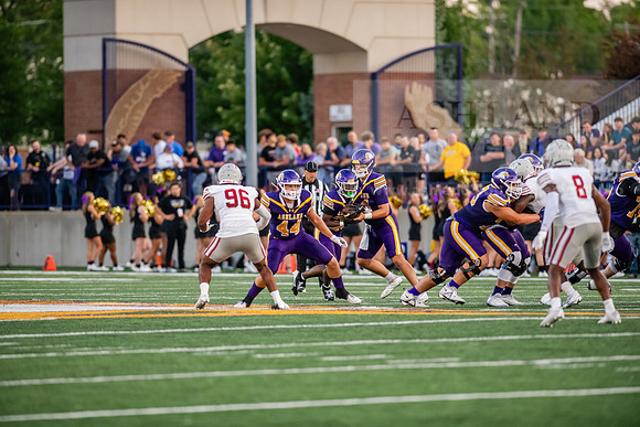 AUvIUPFootball0924AWB_3800