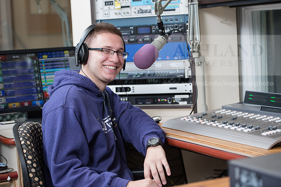 WRDLRadio0916ALW_8072