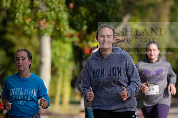 Homecoming5kFunRunWalk1019ALW_4559